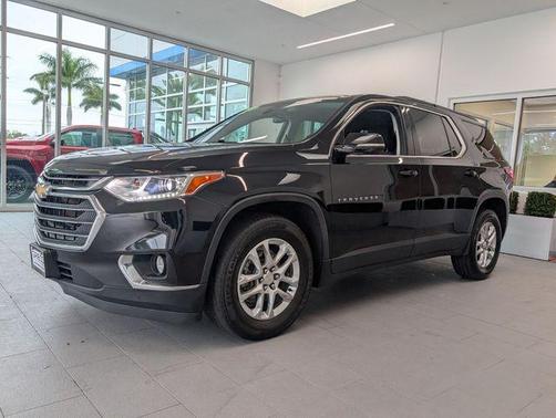 2020 Chevrolet Traverse LT Cloth