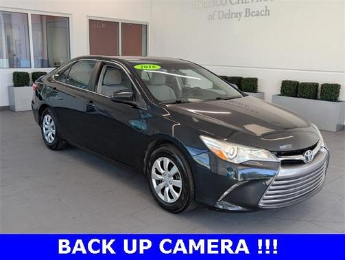 2016 Toyota Camry LE