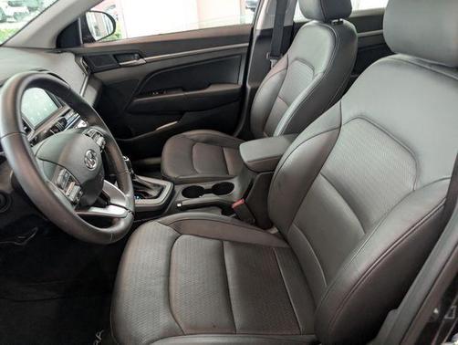 2020 Hyundai ELANTRA Limited