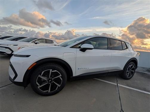 2026 Chevrolet Equinox EV LT 1