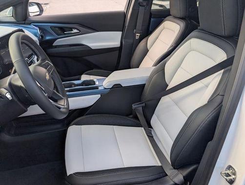 2026 Chevrolet Equinox EV LT 2