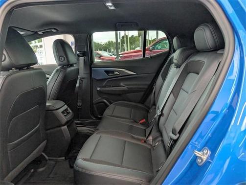 2024 Chevrolet Equinox EV LT