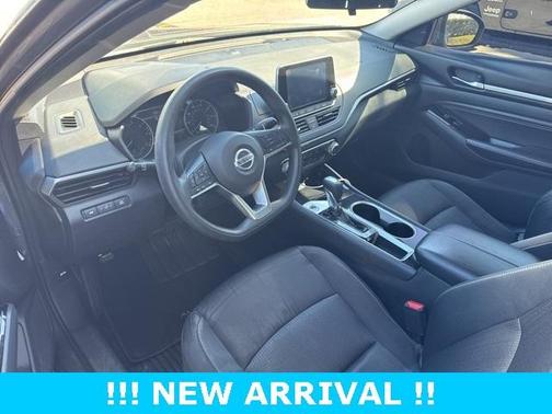 2021 Nissan Altima 2.5 SV