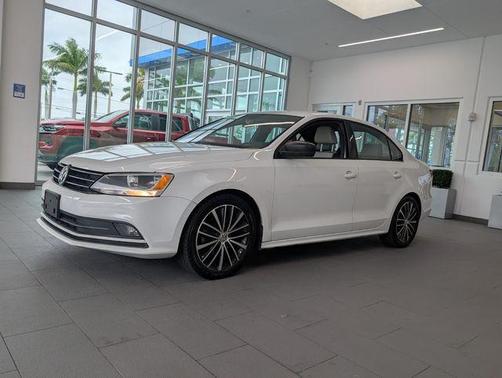 2016 Volkswagen Jetta 1.8T Sport