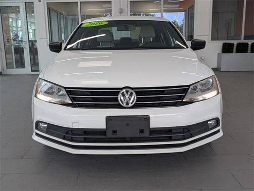2016 Volkswagen Jetta 1.8T Sport