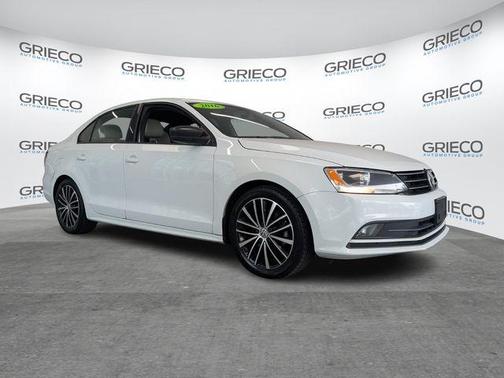2016 Volkswagen Jetta 1.8T Sport