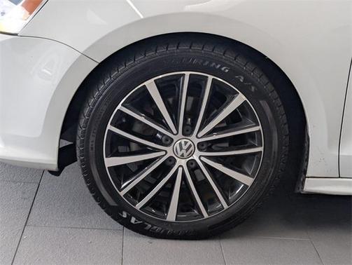 2016 Volkswagen Jetta 1.8T Sport