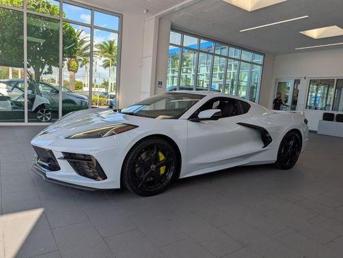 Ceramic Matrix Gray Metallic 2022 Chevrolet Corvette Stingray w/3LT