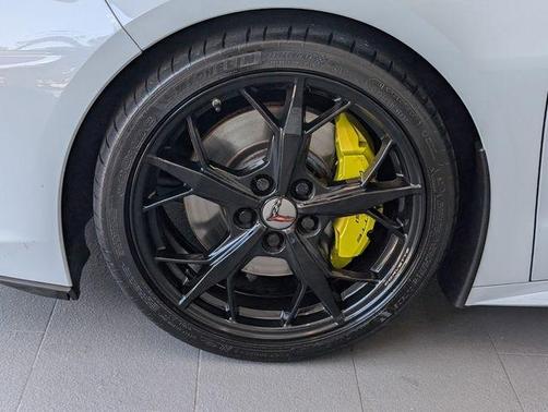 Ceramic Matrix Gray Metallic 2022 Chevrolet Corvette Stingray w/3LT