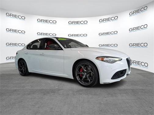2019 Alfa Romeo Giulia Ti