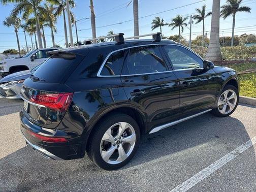 2023 Audi Q5 45 S line quattro Premium