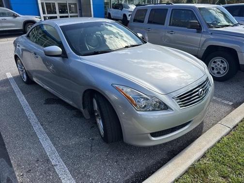 2010 INFINITI G37 Base