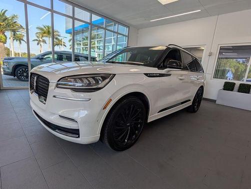 Pristine White 2022 Lincoln Aviator Reserve RWD