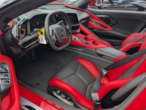 2026 Chevrolet Corvette Stingray w/2LT