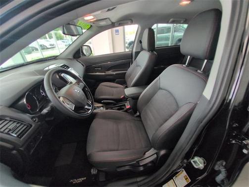 2024 Mitsubishi Outlander Sport SE