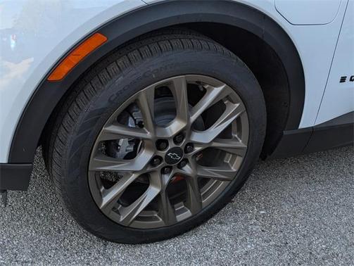 2026 Chevrolet Equinox EV LT 2