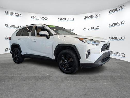 2019 Toyota RAV4 XLE