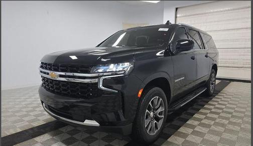2024 Chevrolet Suburban LS