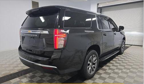 2024 Chevrolet Suburban LS