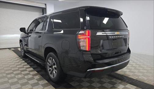 2024 Chevrolet Suburban LS