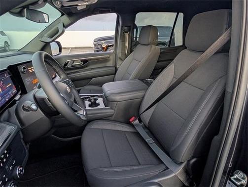 2025 Chevrolet Tahoe LS