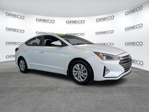 2020 Hyundai ELANTRA SE