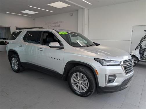 2022 Chevrolet Traverse LT Cloth