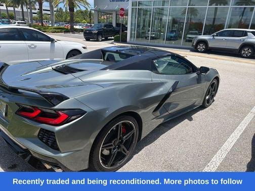 Gray Metallic 2022 Chevrolet Corvette Stingray w/2LT
