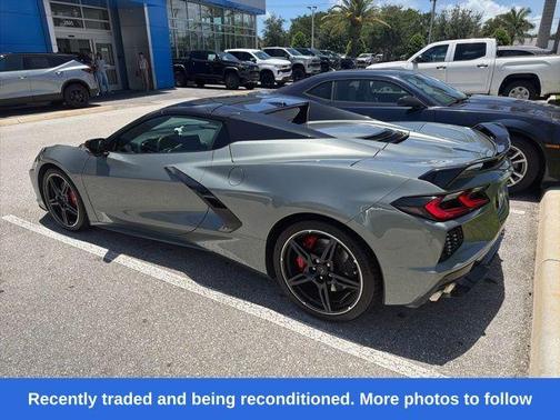 Gray Metallic 2022 Chevrolet Corvette Stingray w/2LT