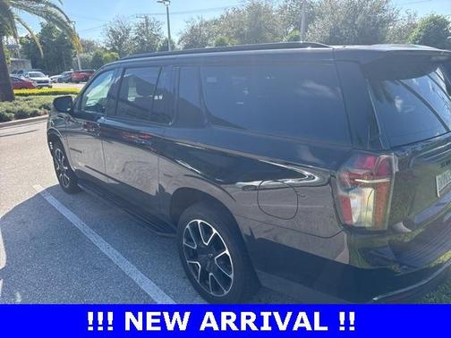 2021 Chevrolet Suburban RST