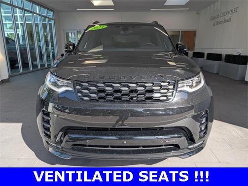 2023 Land Rover Discovery P300 S R-Dynamic