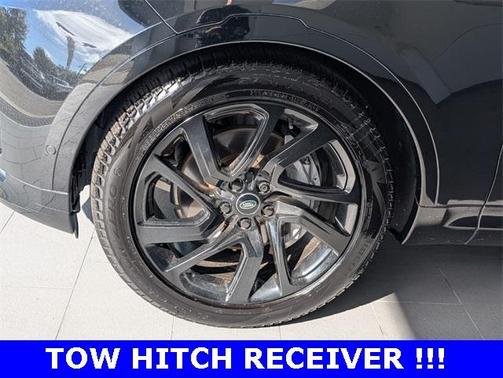 2023 Land Rover Discovery P300 S R-Dynamic