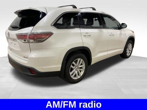 2015 Toyota Highlander LE