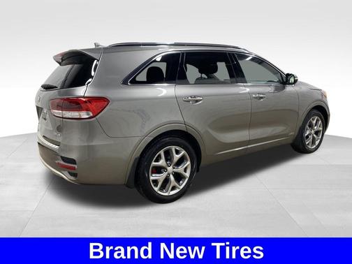 2016 Kia Sorento SX
