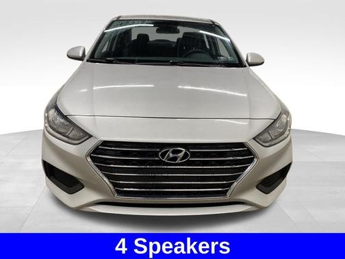 2022 Hyundai Accent SE