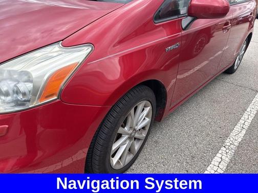 2013 Toyota Prius v Five