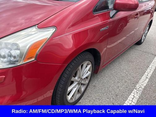 2013 Toyota Prius v Five