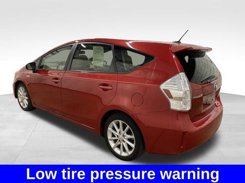 2013 Toyota Prius v Five