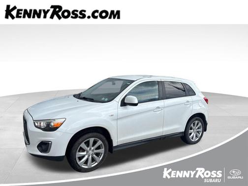 White Pearl 2015 Mitsubishi Outlander Sport ES