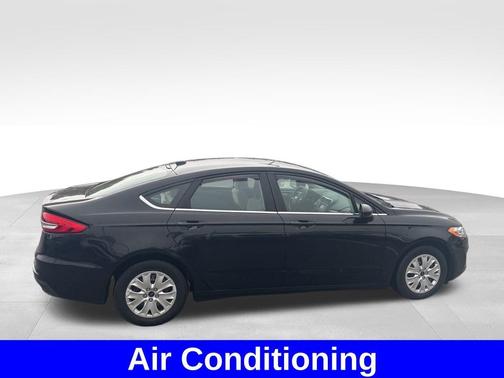 2019 Ford Fusion S