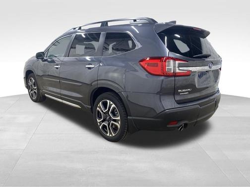 Magnetite Gray Metallic 2023 Subaru Ascent Touring 7-Passenger