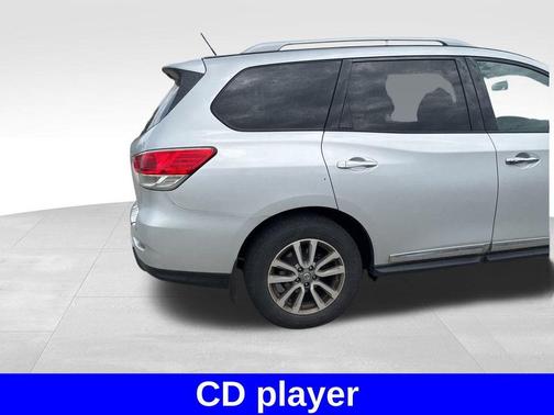 2016 Nissan Pathfinder SL