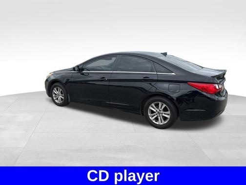 Midnight Black Mica 2013 Hyundai SONATA GLS