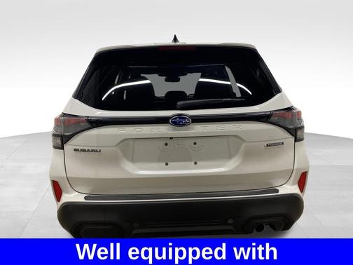 2025 Subaru Forester Touring