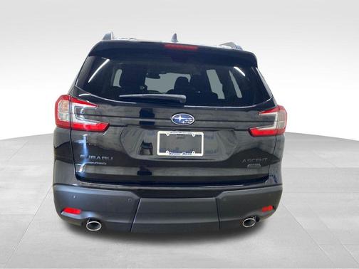 Crystal Black 2026 Subaru Ascent Onyx Edition Touring