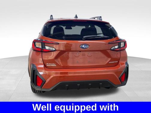 Sun Blaze Pearl 2024 Subaru Crosstrek Premium