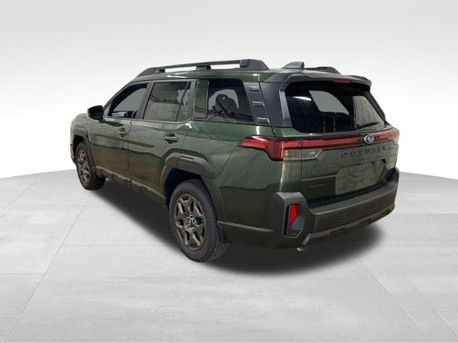 Deep Emerald Green 2026 Subaru Outback Premium