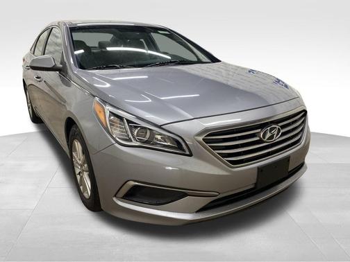 2016 Hyundai SONATA 2.4