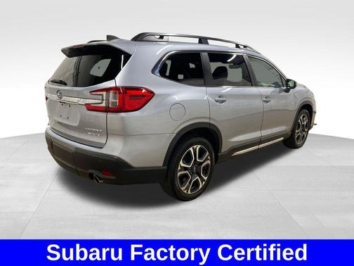 Ice Silver Metallic 2023 Subaru Ascent Limited 8-Passenger