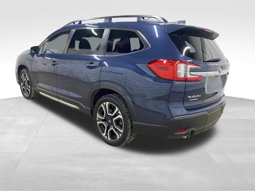 2023 Subaru Ascent Limited 8-Passenger